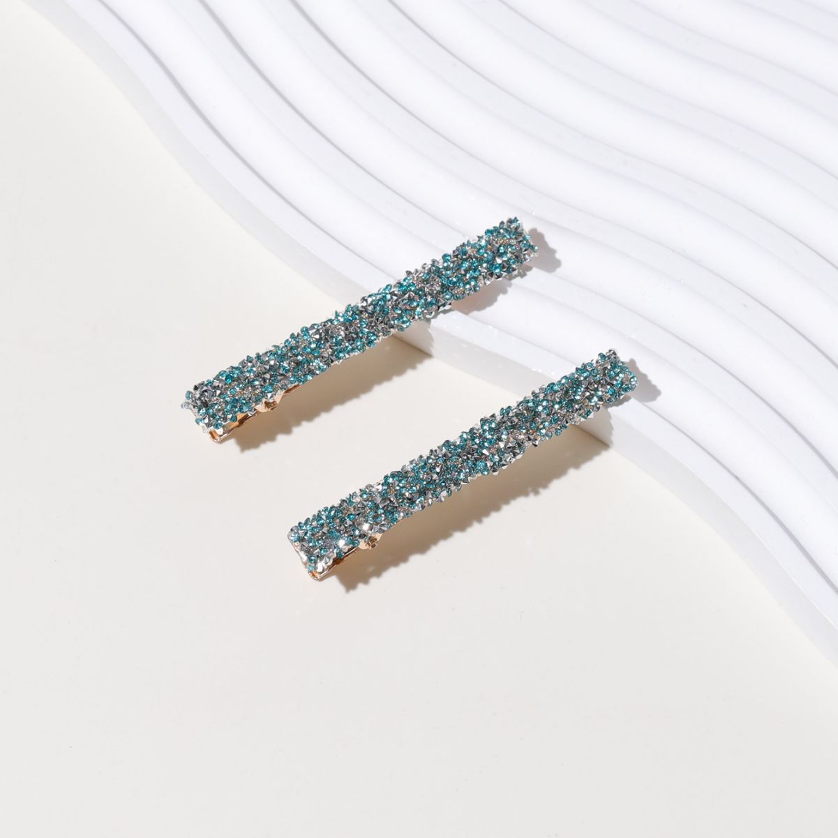 Wholesale New Simple and Fashionable One-word Duckbill Clip Internet Popular Full Diamond Super Flash Bangs Side Clip Hair Accessories Hair Clip